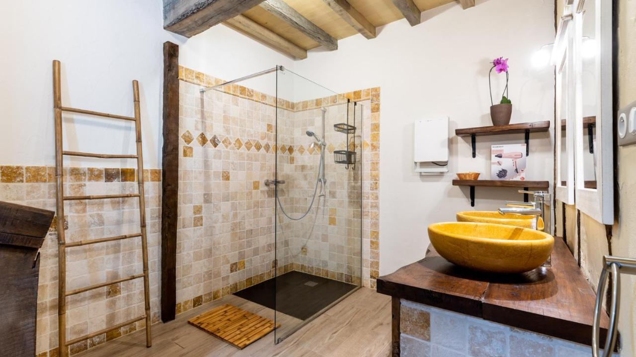 La Maison De Yuka Plieux 外观 照片